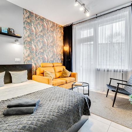 Papuga Apartment ~ 700M Main Square ~ Self Check-In 24H Wrocław Exteriör bild